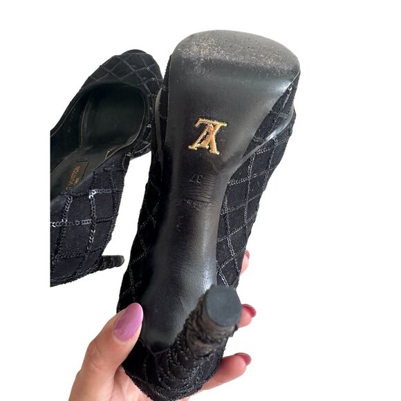 LOUIS VUITTON Black Sequin Patterned Platform Heels Size 37 / US 7 - Picture 7 of 12